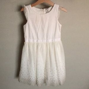Girls dress